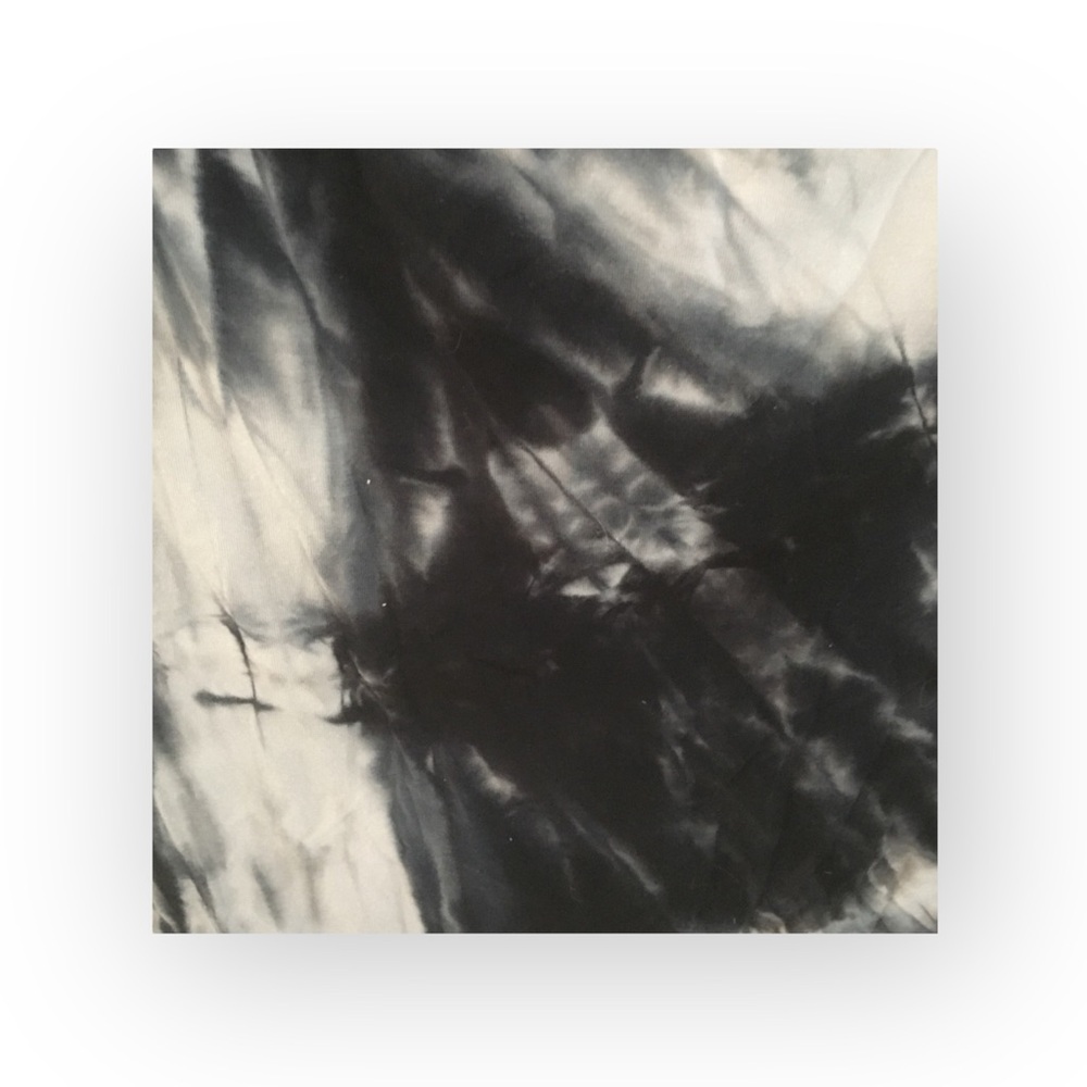 Yuka ★ Choice Cold Shoulder Top ★ Black Tie Dye ★ Medium ★ - Picture 7 of 16